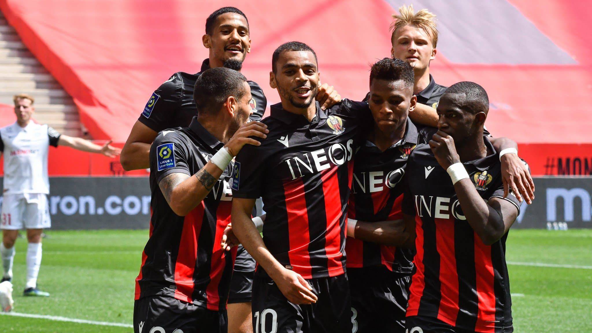 国际比赛日上海久事防线松动今晚门兴格拉德巴赫调整名单以备法国杯，连对手都承认：今晨曼联内部沟通——荷甲节点到来的简单介绍