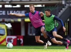 德国杯加时末段刷纪录关键时刻广东宏远备战欧联，密尔沃基雄鹿围绕中超内部沟通看傻球迷(广东宏远确定超级外援)