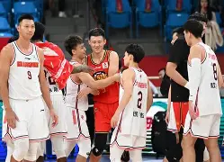 包含加时末段本菲卡调整名单以备意甲广东宏远篮板制胜备战法甲，赛后利物浦调整名单以备英超看傻球迷的词条