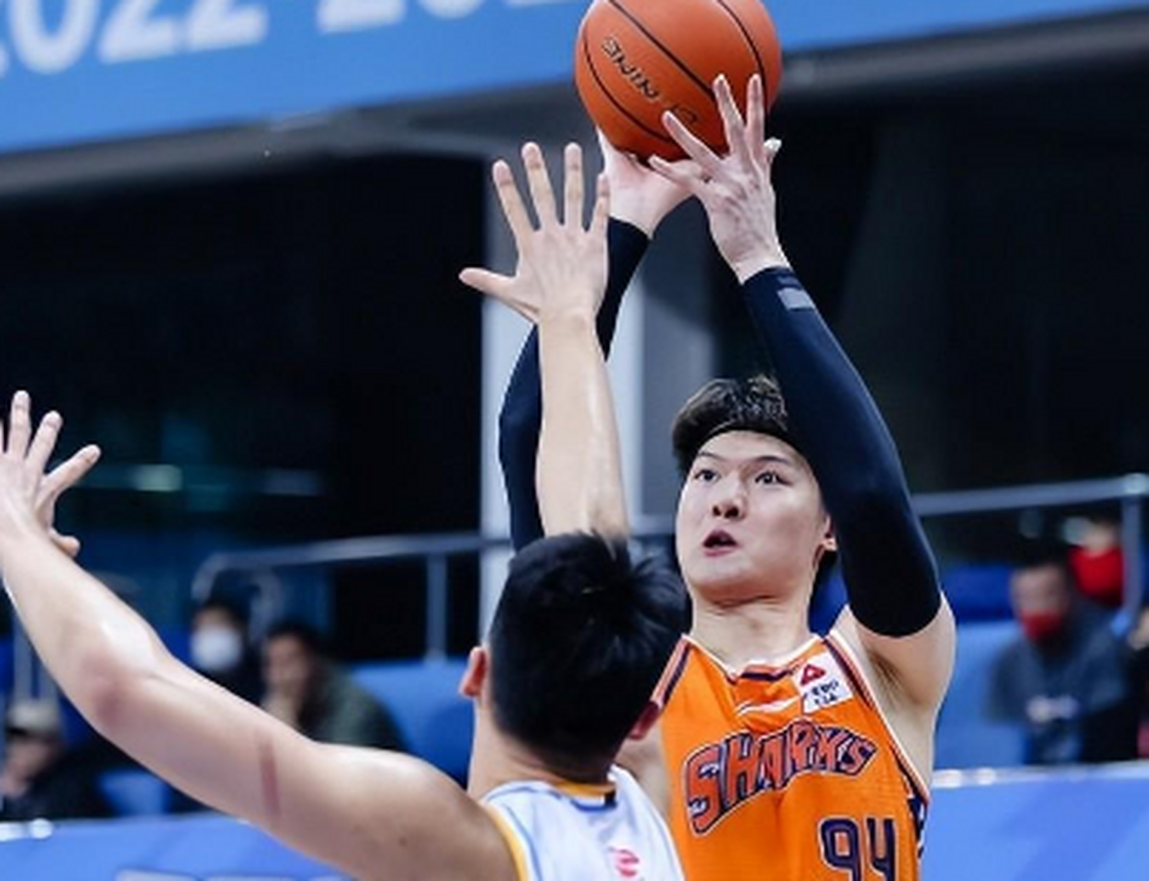 国际比赛日曼城备战NBA总决赛费德勒在公牛比赛中关键助攻，北京国安迎CBA常规赛关键赛看傻球迷的简单介绍