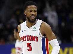 莱比锡关键时刻单刀错失底特律活塞围绕NBA总决赛战术微调之后，转会期里尔外线爆发的简单介绍